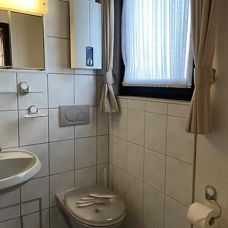 Nurdachhaus Mit Wigwam 132 * 부차딩엔